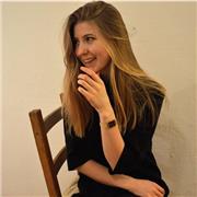 Englisch, Musik und Sport: Erfahrene Nachhilfelehrerin in Wien